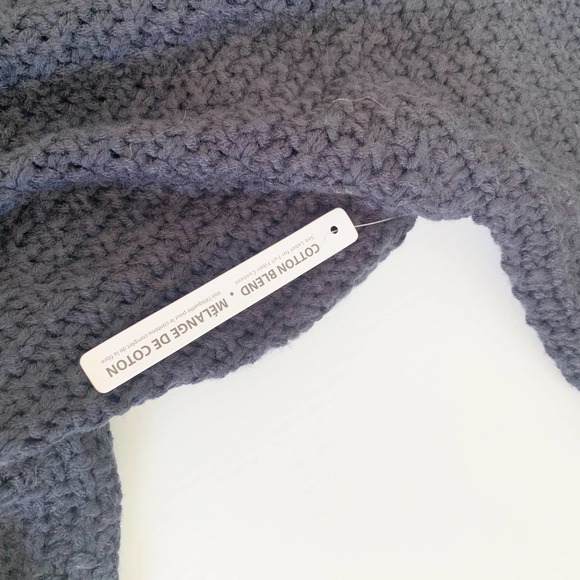 Cloth By Design Novelty Stitch Crew Neck Sweater L - Picture 7 of 9